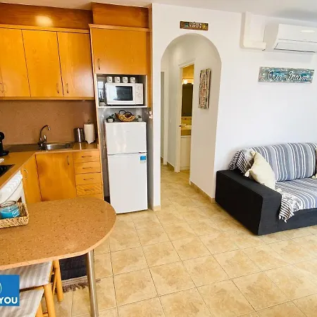 度假居 Safir Con Vista Mare E Piscina